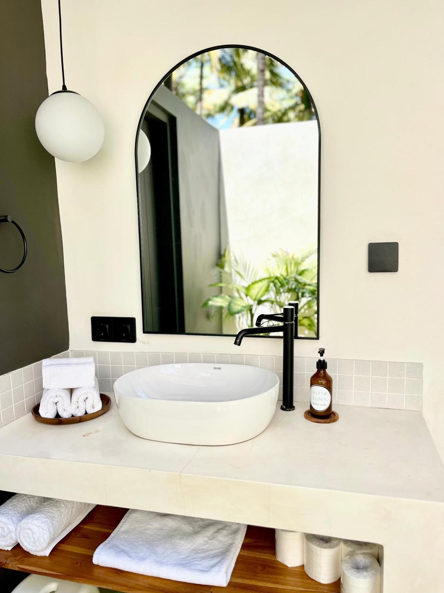 Villa Luna - Gili Air Bagian luar foto